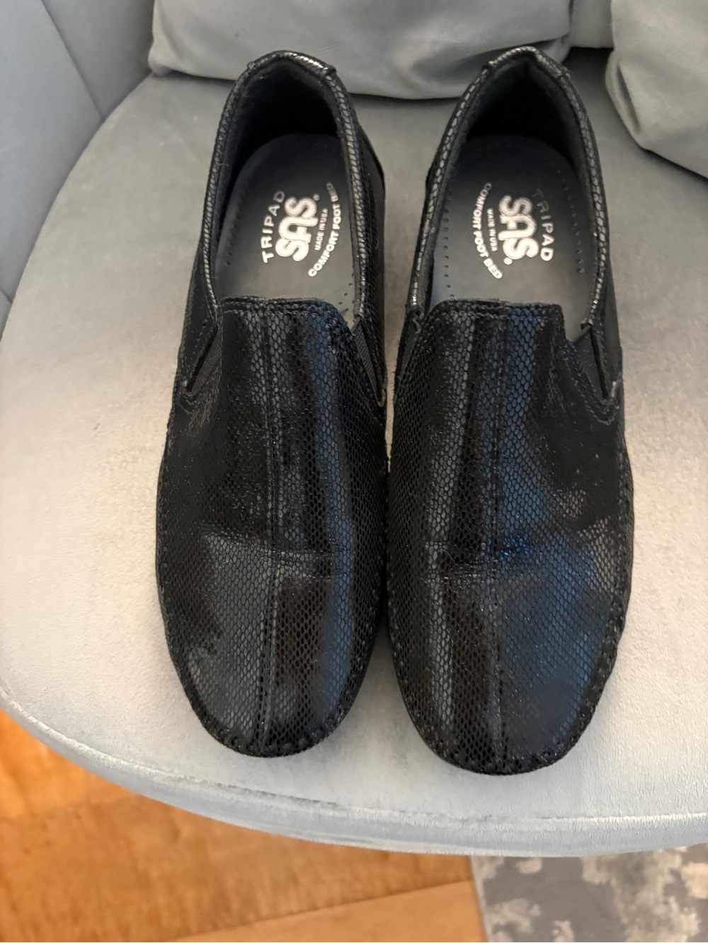 SAS Women’s “Dream” Black Snake Slip-On Comfort Loafers - Picture 7 of 10